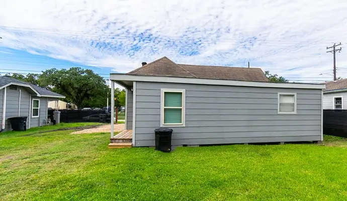 Near colleges Student housing