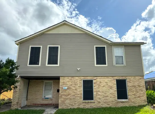 2824 Isabella - 1 Bed/ 1 Bath Apt and Studio - FRONT