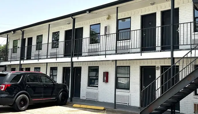 Studio apartments for rent near University of Houston