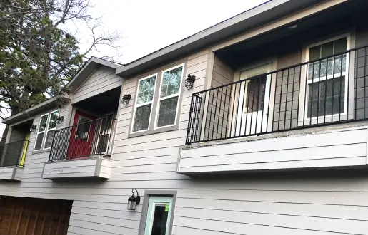 3527 Ruth - 4 Bed/ 4 Bath Unit